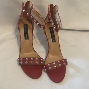 STEVE MADDEN size 8 sandals never worn